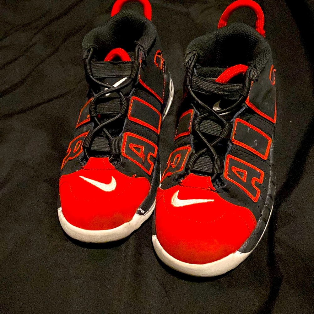 Toddler boy Nike air sneakers